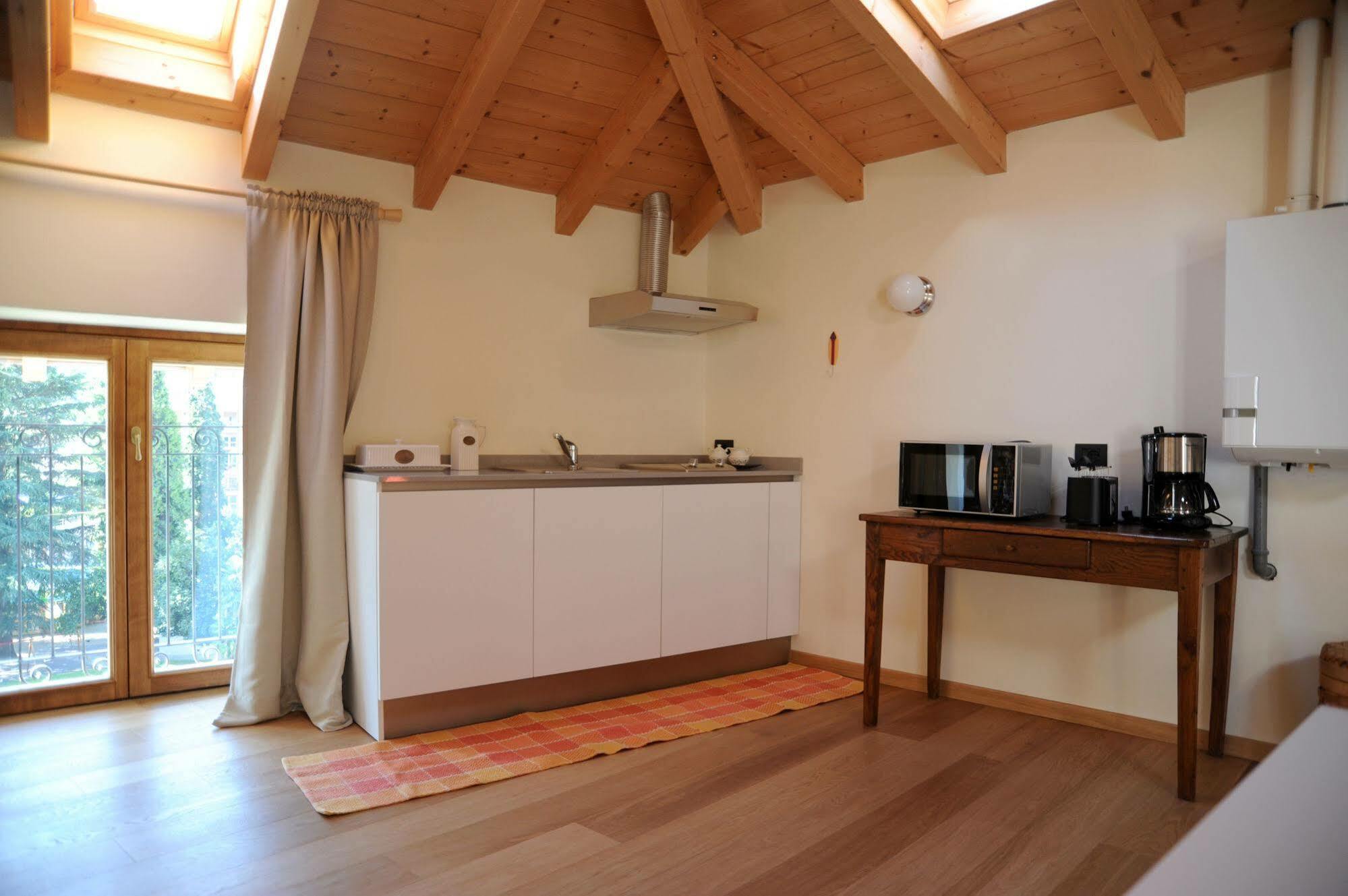 Casa Botta - Luino Lago Maggiore Exterior foto